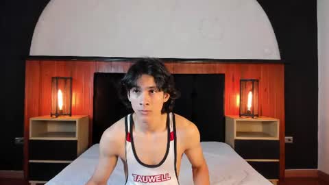 Snapshot of cheys_mast chatting on June 2026 07:58:02 PM Cheys online show from June 2026 07:58:02 PM