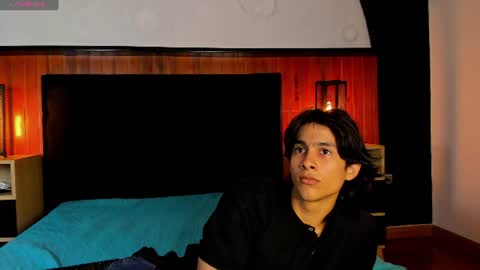 Snapshot of cheys_mast chatting on July 2026 01:05:01 PM Cheys online show from July 2026 01:05:01 PM