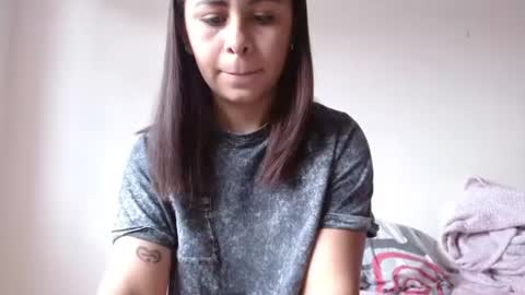 Snapshot of chiara_20 chatting on June 2026 04:09:01 PM Airam online show from June 2026 04:09:01 PM