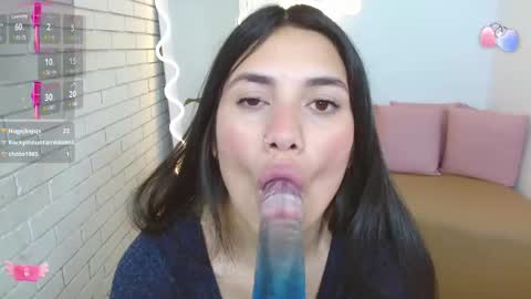 Snapshot of chiara_tay chatting on February 2025 05:11:02 AM Chiara online show from February 2025 05:11:02 AM