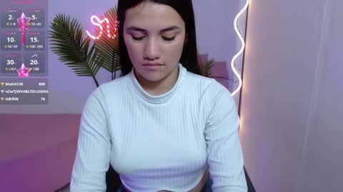 Snapshot of chiara_tay chatting on February 2025 09:53:02 AM Chiara online show from February 2025 09:53:02 AM