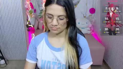 Snapshot of chiara_tay chatting on June 2026 07:34:02 PM Chiara online show from June 2026 07:34:02 PM