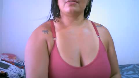 Snapshot of chiarafioree chatting on April 2026 09:53:02 PM ChiaraFioree online show from April 2026 09:53:02 PM