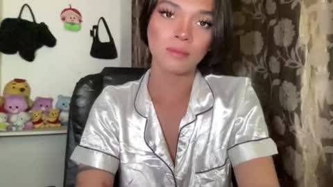 Snapshot of chichay_addams chatting on June 2026 04:16:02 PM Addams online show from June 2026 04:16:02 PM