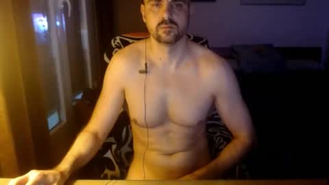 chicocam1983 online show from November 2025 04:47:01 PM