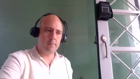 chicolatino42 online show from July 2026 05:07:02 PM