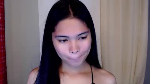 Snapshot of chictemptation_ chatting on February 2026 02:27:01 PM CRISTINE3. online show from February 2026 02:27:01 PM