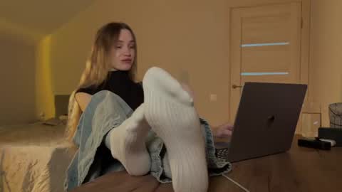 Snapshot of chillgoddess chatting on July 2026 10:07:01 AM Goddess Vika - owner of all ur money online show from July 2026 10:07:01 AM