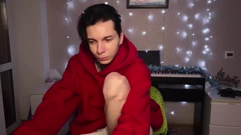 Snapshot of chillguy2k chatting on December 2024 05:20:02 PM Rick online show from December 2024 05:20:02 PM