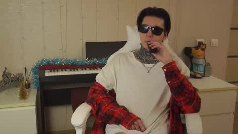 Snapshot of chillguy2k chatting on January 2025 07:55:01 PM Rick online show from January 2025 07:55:01 PM