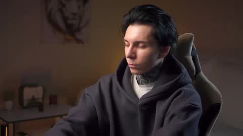 Snapshot of chillguy2k chatting on November 2025 07:10:01 PM Rick online show from November 2025 07:10:01 PM