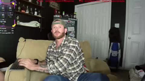 Snapshot of chillinthemosttt chatting on November 2025 02:34:01 AM Chillinthemosttt online show from November 2025 02:34:01 AM