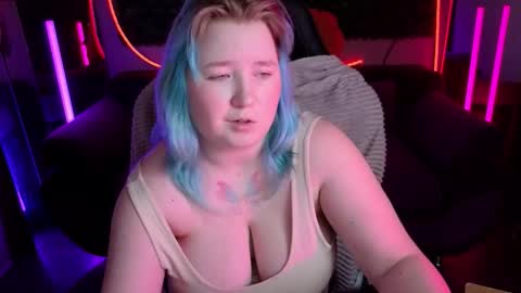 Chim-Chim online show from November 2025 05:04:01 PM