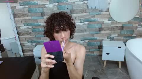 chipi_tay online show from November 2025 03:19:01 AM