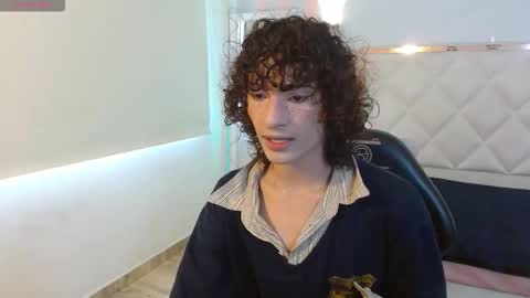 chipi_tay online show from February 2026 07:50:02 PM