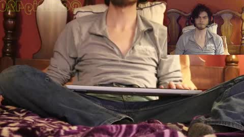 Snapshot of chipig420 chatting on March 2026 02:28:02 AM ChiPig420 online show from March 2026 02:28:02 AM