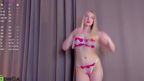 Chloe online show from February 2026 03:57:01 AM