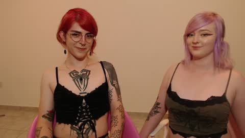 Snapshot of chloe_levine chatting on January 2025 02:40:01 AM Chloe Levine online show from January 2025 02:40:01 AM