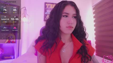 Snapshot of chloe_moonss chatting on February 2026 07:36:02 PM Chloe online show from February 2026 07:36:02 PM