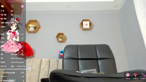 Chloe online show from February 2025 02:03:02 PM