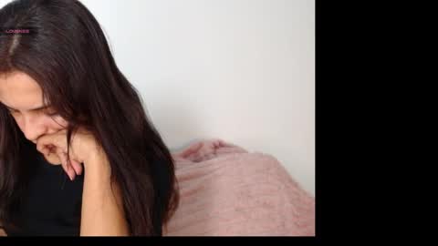 Snapshot of chloe_peach_ chatting on May 2026 12:00:01 PM chloe_peach_ online show from May 2026 12:00:01 PM