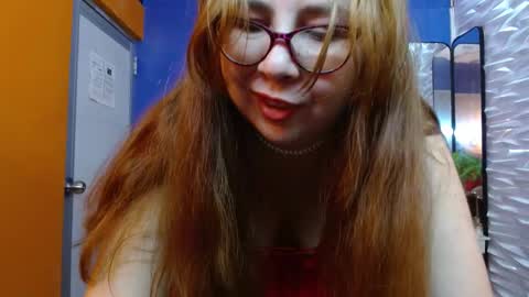 chloe_prg online show from March 2025 03:51:02 PM
