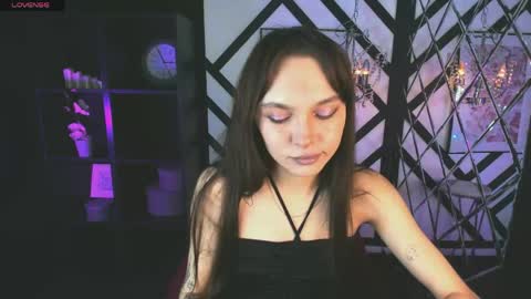 Snapshot of chloe_sunny chatting on May 2026 06:08:01 AM Chloe online show from May 2026 06:08:01 AM