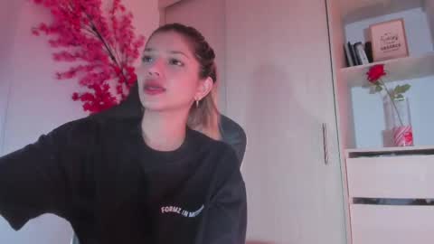Snapshot of chloe_sweet7 chatting on May 2026 03:37:02 AM Chloe Miller online show from May 2026 03:37:02 AM