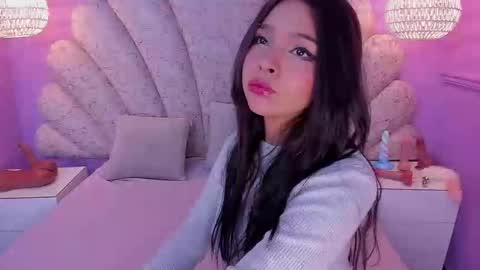 Snapshot of chloe_watson_ chatting on March 2025 09:15:01 PM online show from March 2025 09:15:01 PM