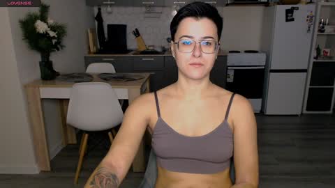 Eva and Sandra online show from December 2024 11:07:02 AM