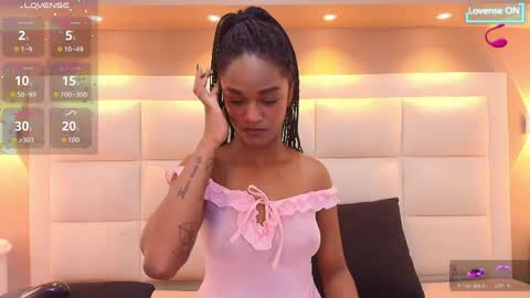 Snapshot of chloebrunnie chatting on May 2026 12:15:01 PM CHLOE online show from May 2026 12:15:01 PM