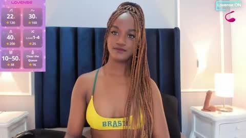 Snapshot of chloebrunnie chatting on May 2026 08:14:01 PM CHLOE online show from May 2026 08:14:01 PM