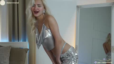 Snapshot of chloecoral chatting on December 2024 08:45:02 PM ChloeCoral online show from December 2024 08:45:02 PM