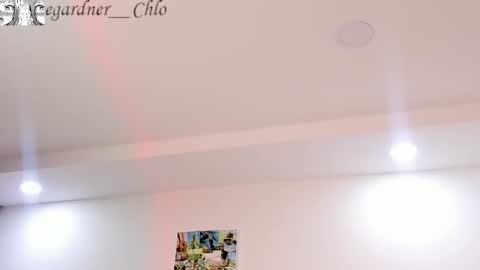 Chloe online show from September 2025 11:19:01 PM