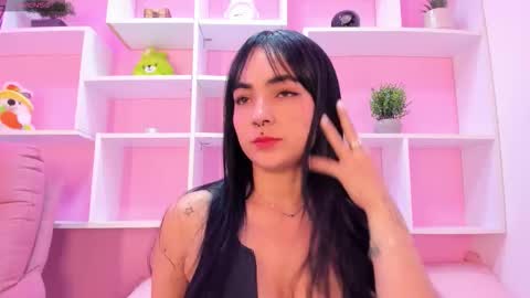 Snapshot of chloeharper1 chatting on November 2025 12:30:01 PM Chloe online show from November 2025 12:30:01 PM