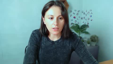 Snapshot of chloejill_ chatting on October 2025 02:03:01 PM Chloe online show from October 2025 02:03:01 PM