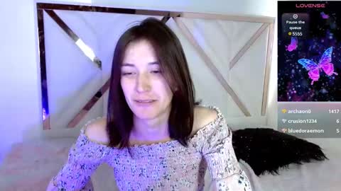 Chloe online show from February 2025 07:56:02 PM