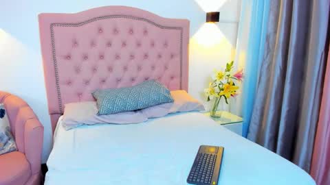 chloekey online show from March 2026 08:26:01 PM