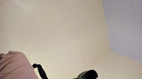 chloelana online show from March 2026 03:40:01 PM