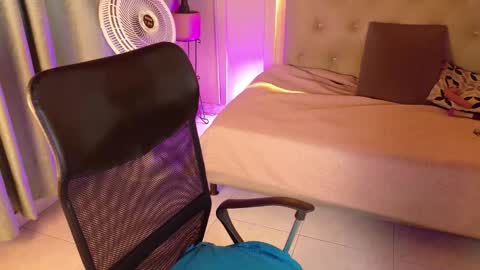 Chloe rosse online show from March 2026 01:21:01 AM