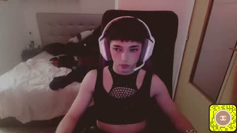 Snapshot of chloevenommm chatting on June 2026 12:30:01 AM chloevenommm online show from June 2026 12:30:01 AM