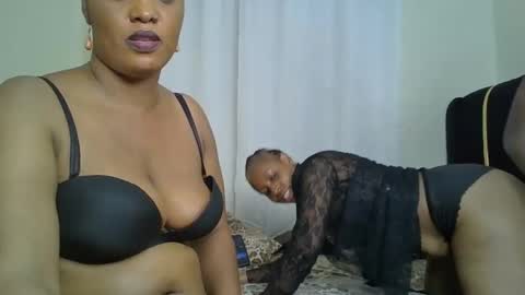 VIOLET online show from February 2025 06:33:01 PM