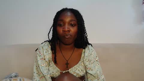 Snapshot of chocolate_desiree chatting on April 2026 02:14:02 PM Lofti online show from April 2026 02:14:02 PM