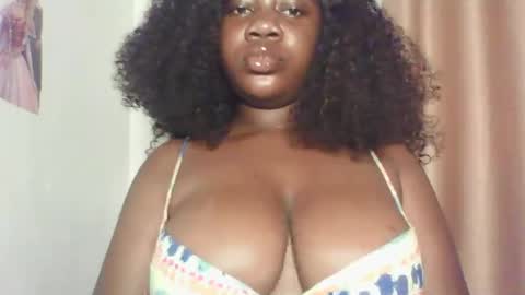 Snapshot of chocolateassgirl61 chatting on September 2025 11:47:01 AM chocolateassgirl61 online show from September 2025 11:47:01 AM