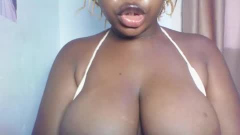 chocolateassgirl61 online show from March 2026 12:38:02 PM