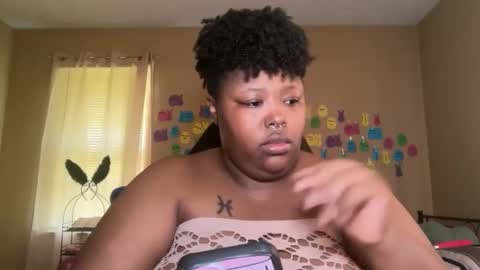Snapshot of chocolatebunnyxx69 chatting on May 2026 06:47:02 PM Melina online show from May 2026 06:47:02 PM