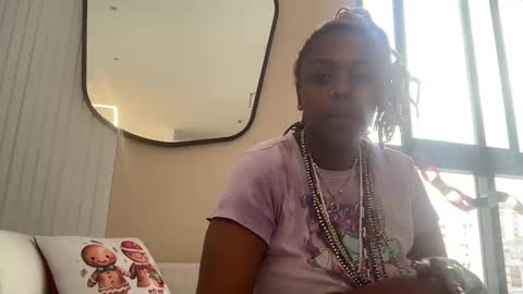 Snapshot of chocolatecakequeen chatting on December 2024 09:58:01 PM ChocolateCakeQueen online show from December 2024 09:58:01 PM