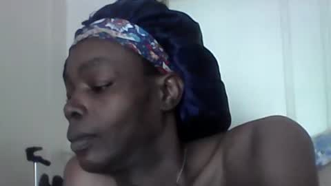 Snapshot of chocolatedrop_ chatting on June 2026 03:03:01 PM chocolatedrop_ online show from June 2026 03:03:01 PM