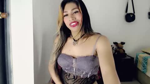 chocolatetriplex online show from September 2025 05:23:01 PM