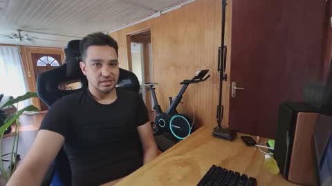 Snapshot of chocomate chatting on October 2025 01:35:02 PM chocomate online show from October 2025 01:35:02 PM